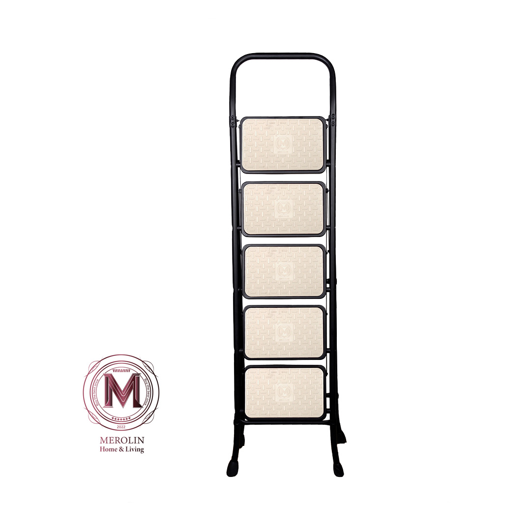Titan 5 Step Ladder Image 4